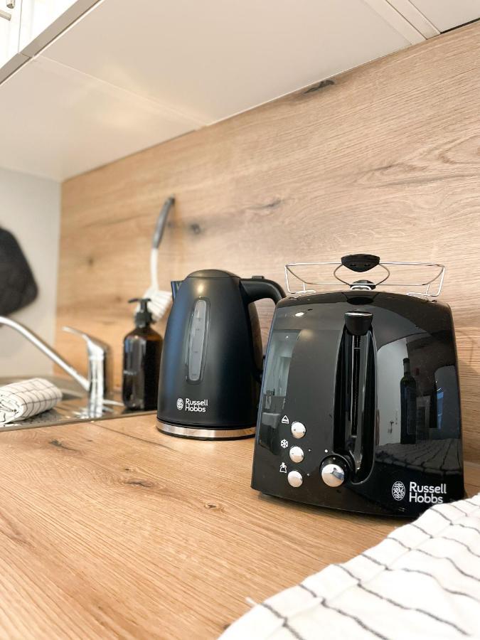 Modernes Apartment Im Kaiserkiez Olsztyn Bagian luar foto