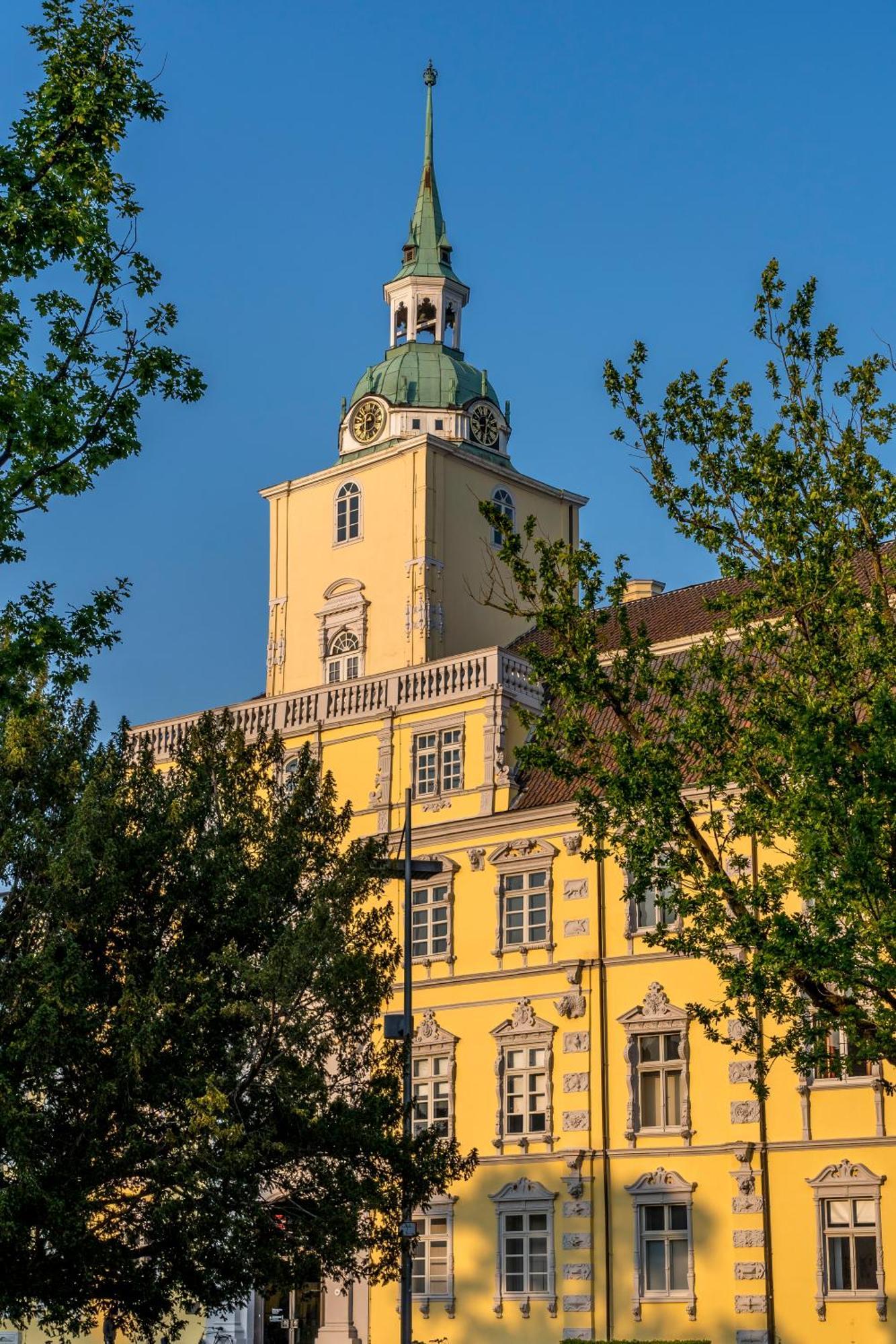 Modernes Apartment Im Kaiserkiez Olsztyn Bagian luar foto