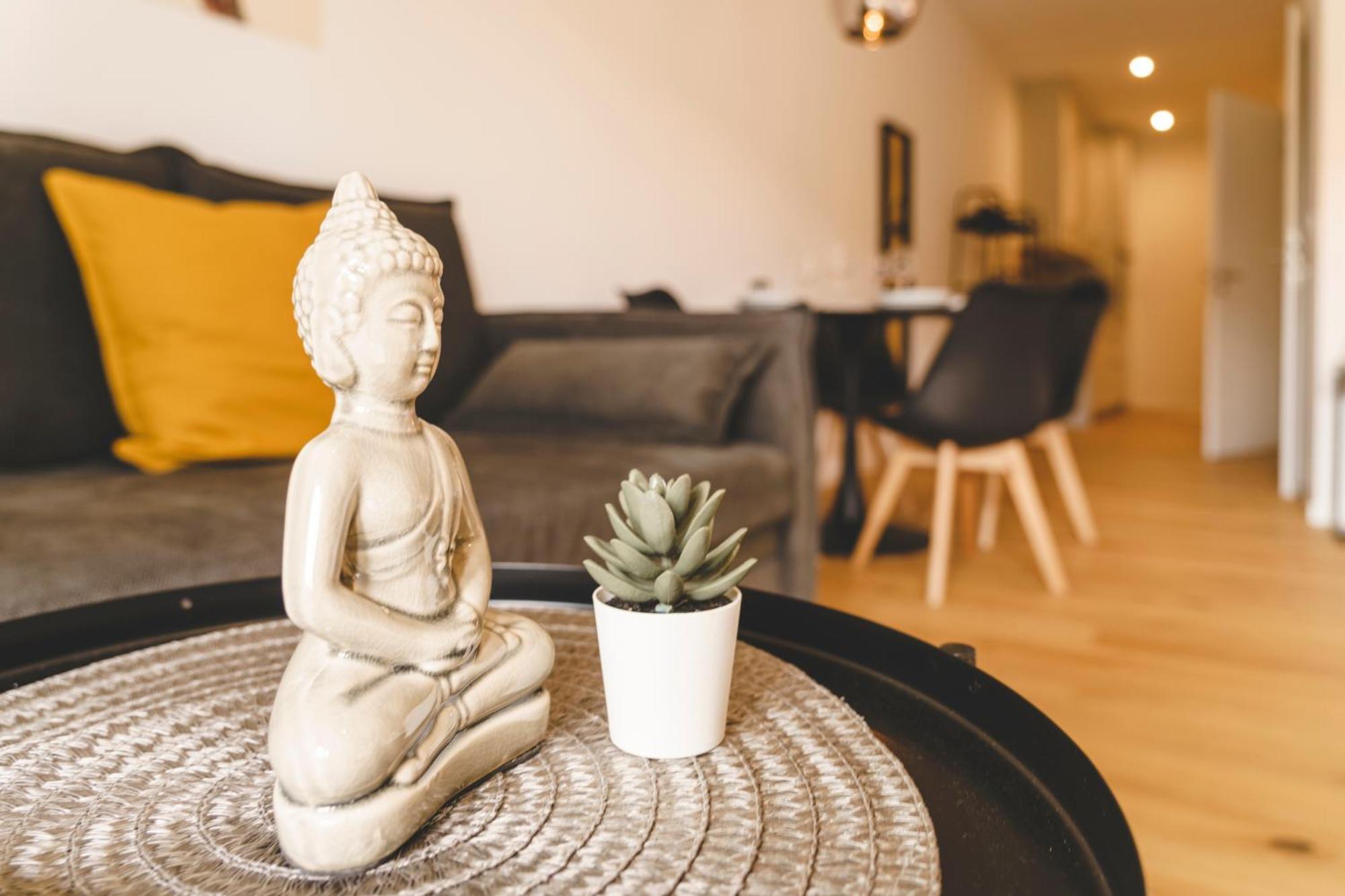 Modernes Apartment Im Kaiserkiez Olsztyn Bagian luar foto
